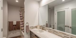 Riverfalls Tower Apartments Gallery 40