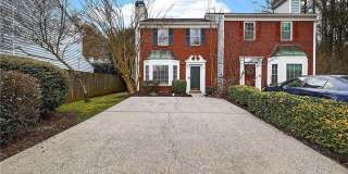 679 Anderson Walk Gallery 1