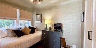 Furnished Santa Barbara 3 bedroom/2 bathroom Home Gallery 7