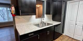 Updated Townhouse!! Updated Townhouse!! Gallery 3
