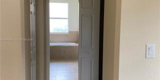 17001 SW 90th Ter Gallery 16