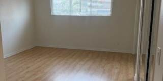 1242 S Barrington Ave Gallery 12