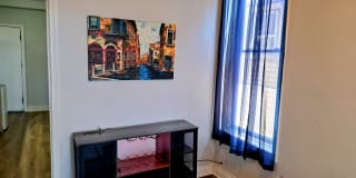 1540 West 17th Street Gallery 12