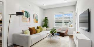 Onyx Gallery 17