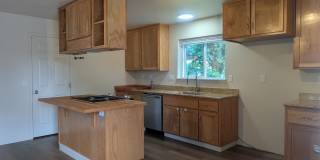 9636 Starr Rd Gallery 3