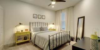Farmhouse Gallery 13