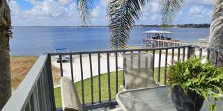 1462 North Crooked Lake Drive Gallery 1