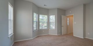 1st Floor Primary Bedroom - Kiln Creek Gallery 14