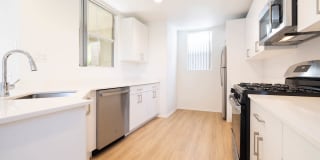 The Oaks Apartments Gallery 7