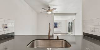 The Peaks Luxury Apartments Gallery 1
