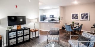 One Rocky Ridge Apartment Homes Gallery 7
