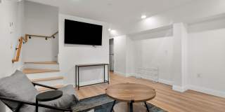 32 Munroe St Gallery 6