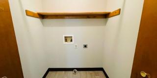 Very nice 2 bedroom, 2.5 bathroom townhome in Westerville schools for rent!! Gallery 21