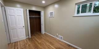 196 Sterling Street Gallery 6