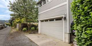 Location, Location, Location! Beautiful 3 Bedroom Townhome in First Addition!!!! Location, Location, Location! Beautiful 3 Bedroom Townhome in First Addition!!!! Gallery 34