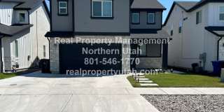 Stunning 4 Bedroom 2.5 Bath Home in Syracuse Gallery 1