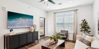 The Pullman Luxury Apartment Homes Gallery 47