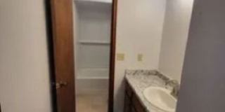 Charming 3BR Duplex in Midwest City Gallery 14