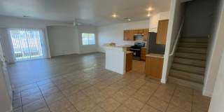 Henderson 3 Bedroom Townhouse! Gallery 12