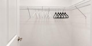 20202 Ainsley St Gallery 14