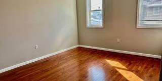 2445 East Huntingdon Street Gallery 13