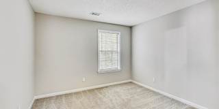 Single-family home in Kennesaw, GA near KSU, Town Center and Woodstock. Gallery 35