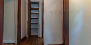 311 N Jefferson - 5Bed/2Bath - Located On-Campus! Gallery 19