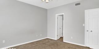 2147 Henrietta Fulford Pl Apt 2 Gallery 15