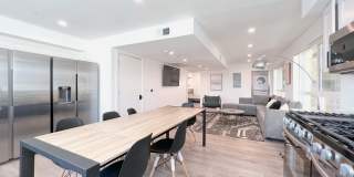 1366 W 35th Street - Co-Living 1366 W 35th Street - Co-Living Gallery 3