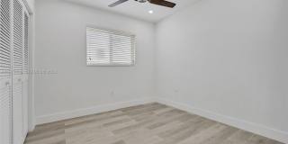 1401 NE 152nd Street, North Miami Beach, FL 33162 Gallery 19