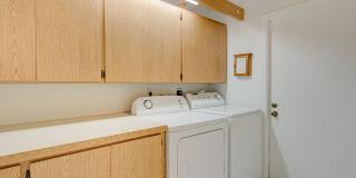 Luxurious 3 Bedroom Oasis with Pool and Beach Access AVAILABLE NOW! Gallery 28