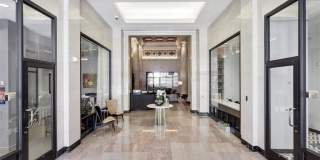 Metro 417 Gallery 16