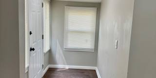 5169 Glenis Street Gallery 5