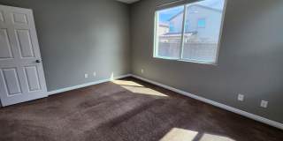 Beautiful Single Story 3 Bedroom close to Cadence Gallery 21