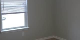 208 Northcross St Gallery 1