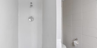 The Metropolitan Apartments Gallery 9