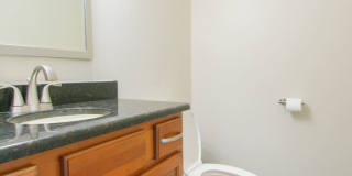 MOVE-IN SPECIAL: Get TWO WEEKS FREE off your first full month’s rent! - Near Methodist University Gallery 12