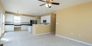 3 Bed, 2.5 Bath Single Family Home in Charles Town, WV Gallery 9