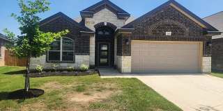 Coming Soon! 3 BR/2BA | Newly Renovated Single Family Home | 1-Car Garage Parking | Fenced backyard Gallery 1