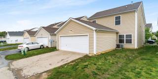Beautifully Updated Single Family in a Private Community Gallery 35