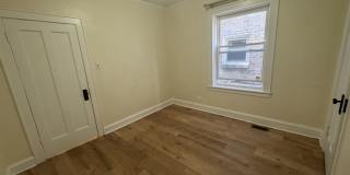 5849 N Campbell Avenue Gallery 11