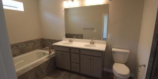 22550 FOUNDATION Drive Gallery 34