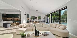 5301 Crebs Avenue Gallery 3