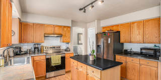 Beautiful 4 Bed, 3.5 Bath Home in Grant Ranch Neighborhood! Gallery 8