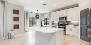 11137 Grandview Manor Gallery 8