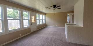 3 Bed 1 Bath Home in Shawnee Gallery 12