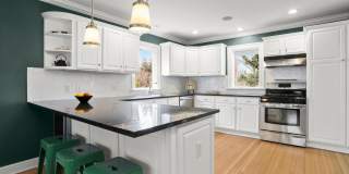 9 Grimes Road Gallery 15