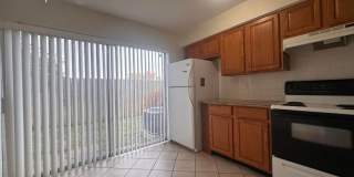 2/1.5 in Concord Condominiums Gallery 7