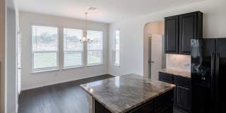 Leander Living with Loft, Flex Space & Style Gallery 7