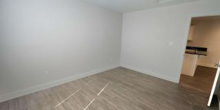 313 N Navy Blvd unit: 1B Gallery 16